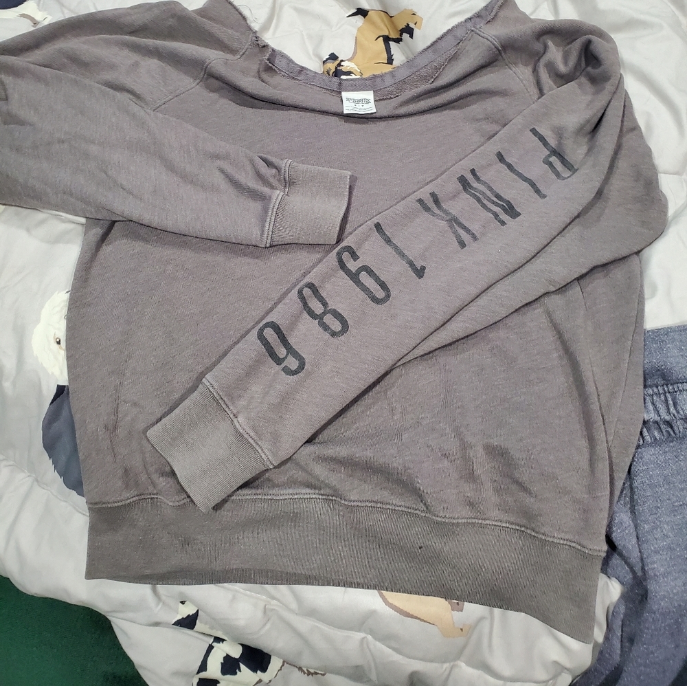 VS PINK SIZE SMALL distressed off the shoulder